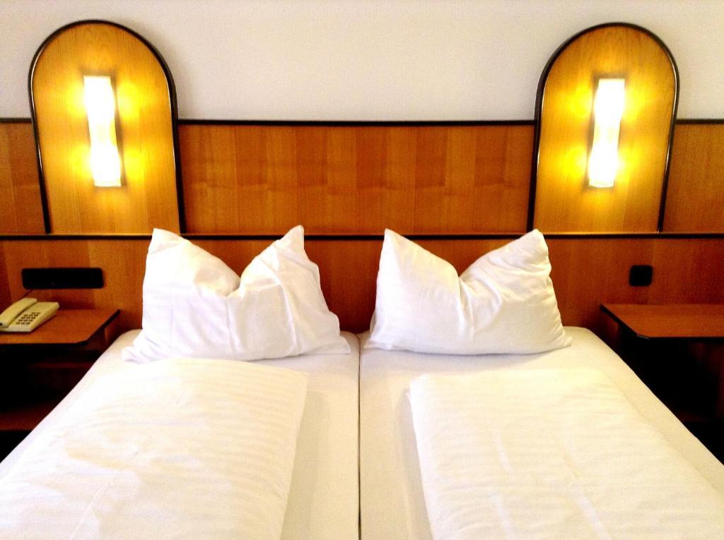 Hotel Gasthof Sonne Aschach an der Donau Pokoj fotografie